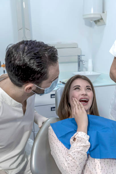 Best Holiday Emergency Dentist in Des C, AR